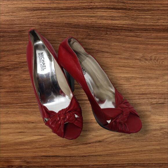 Michael Kors Red Stiletto Heels Sz 8M 5 inch heel - Picture 3 of 9